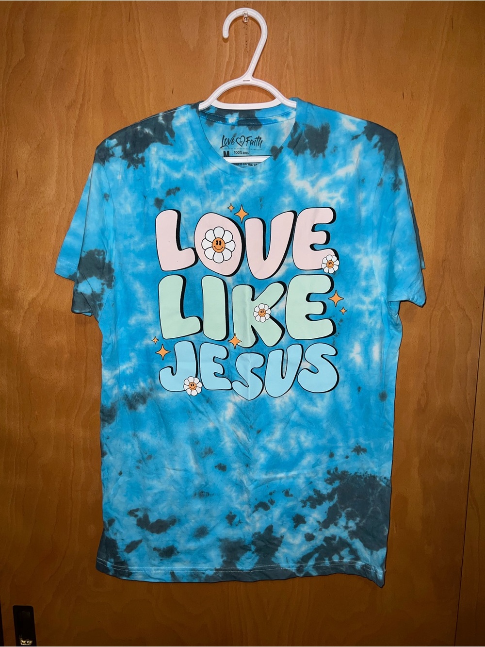 Brand new love like Jesus tee M